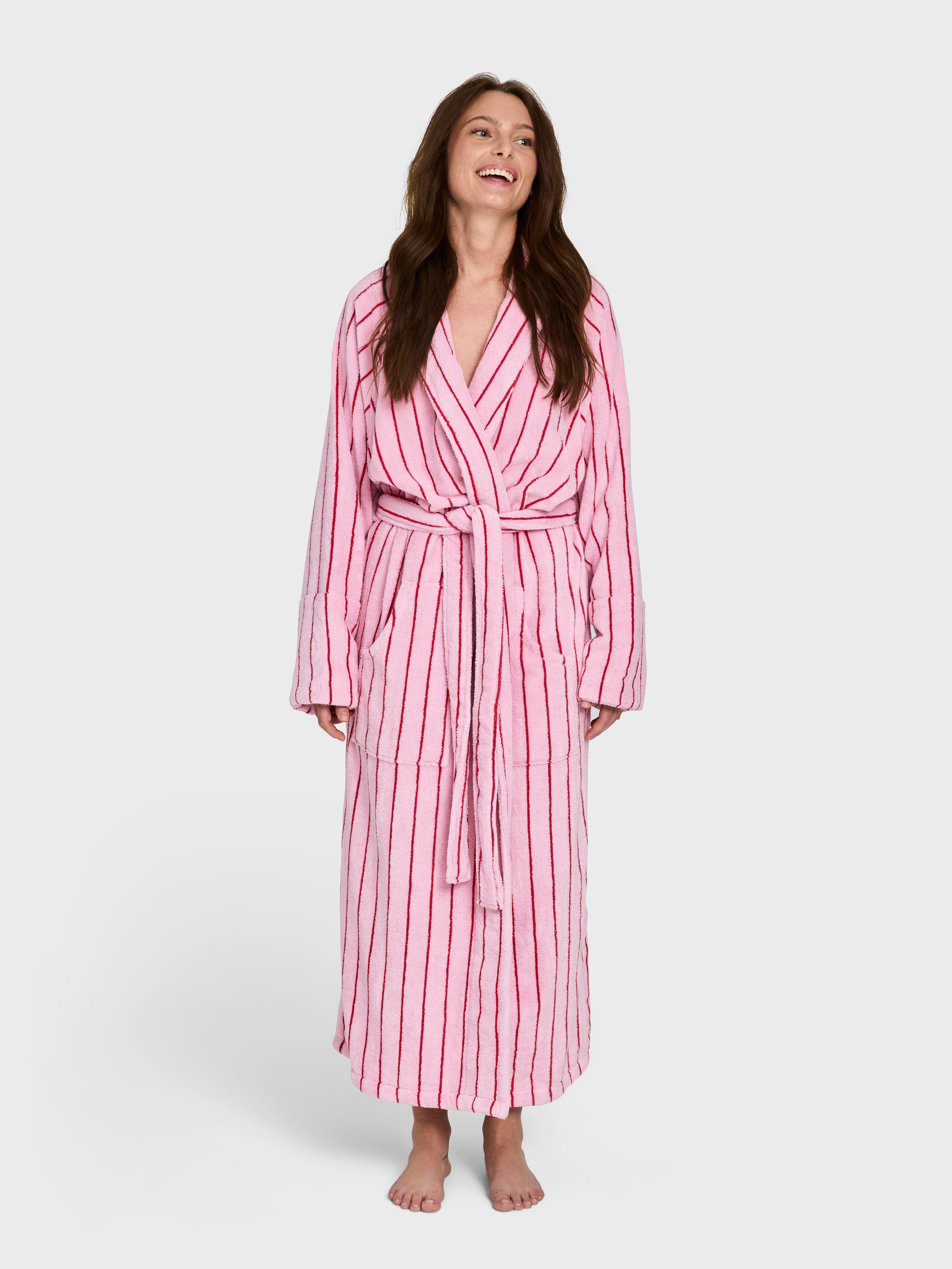 Naram Bathrobe, baby pink & ski patrol