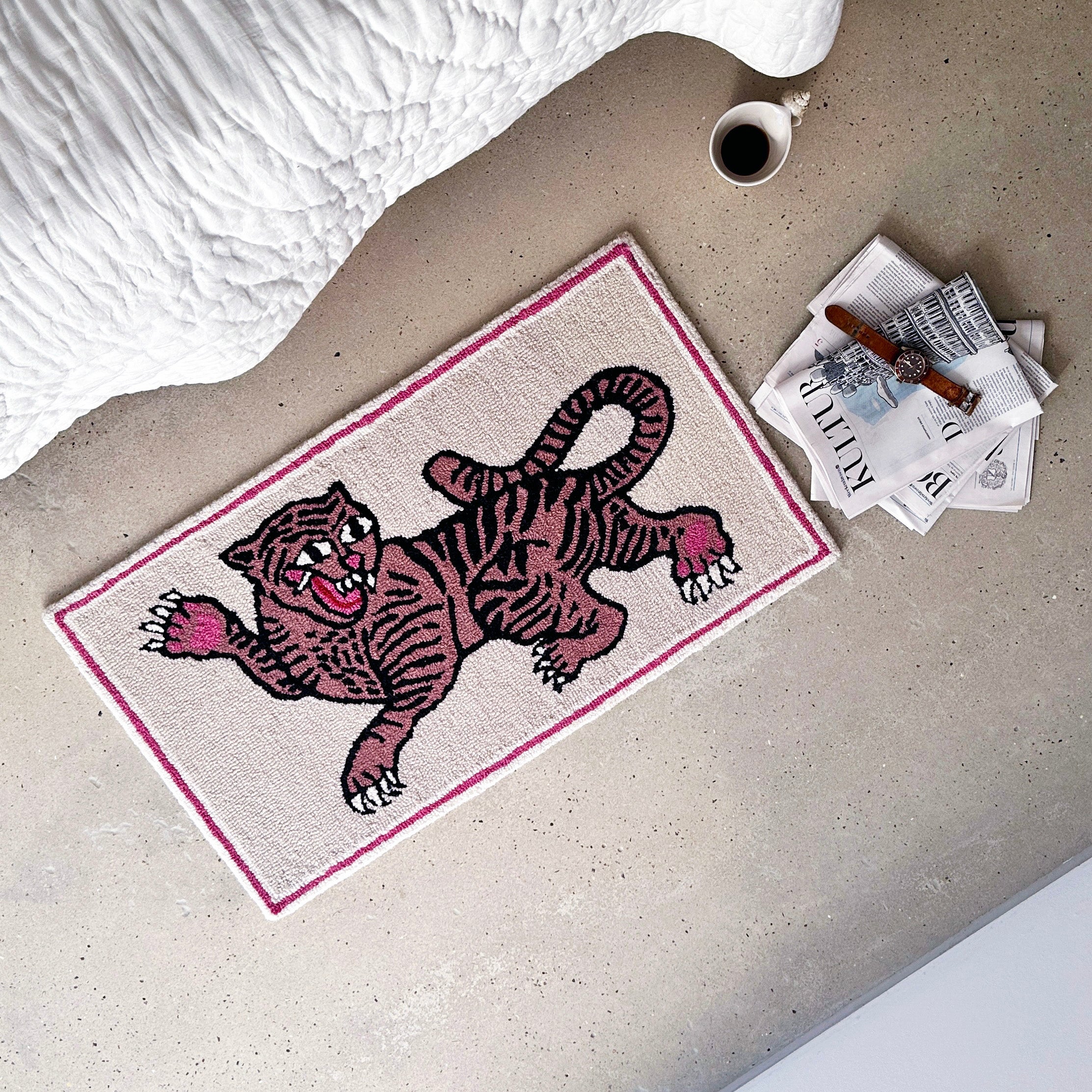 Frame Rug, Pink Tiger