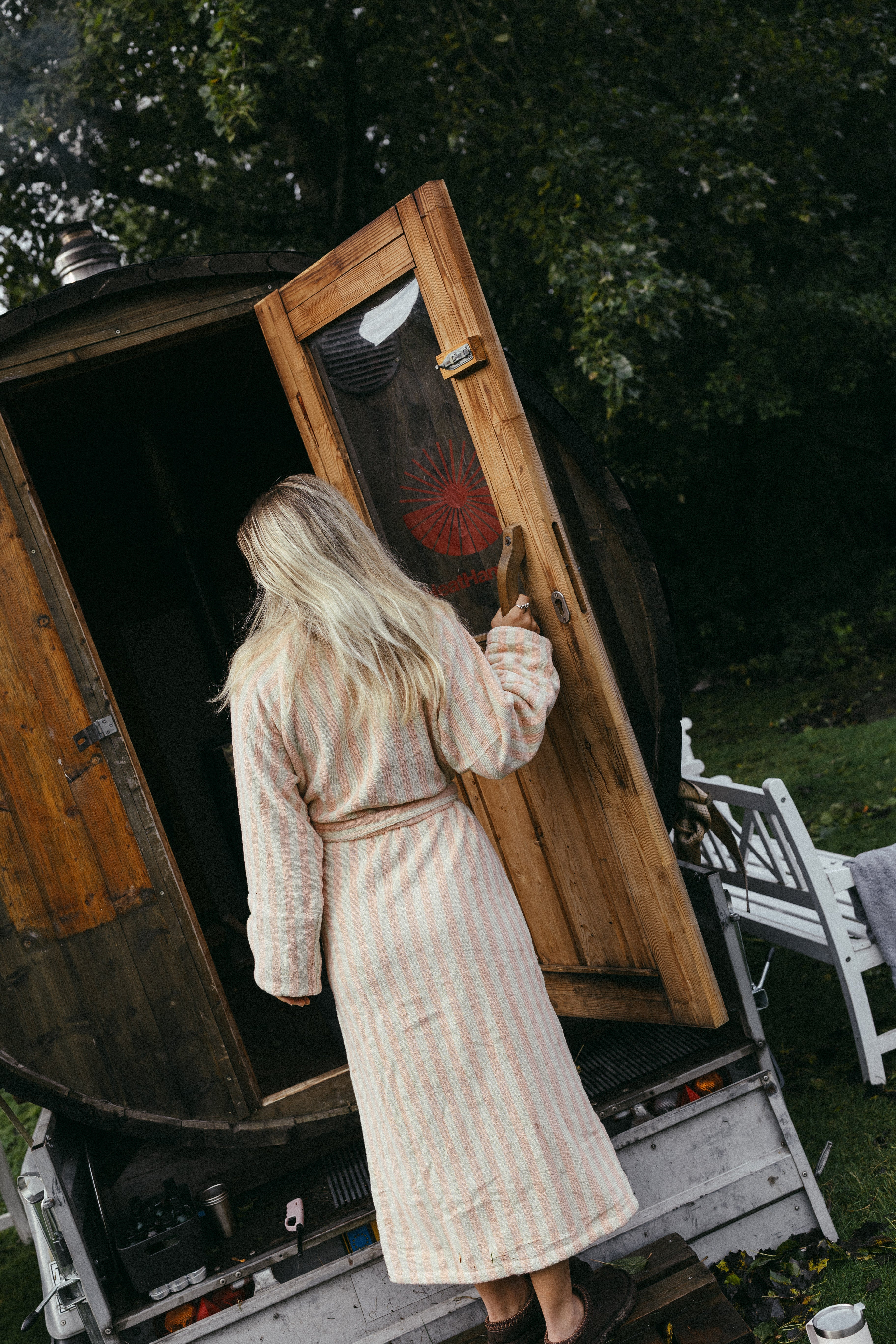 Naram Bathrobe, tropical & creme