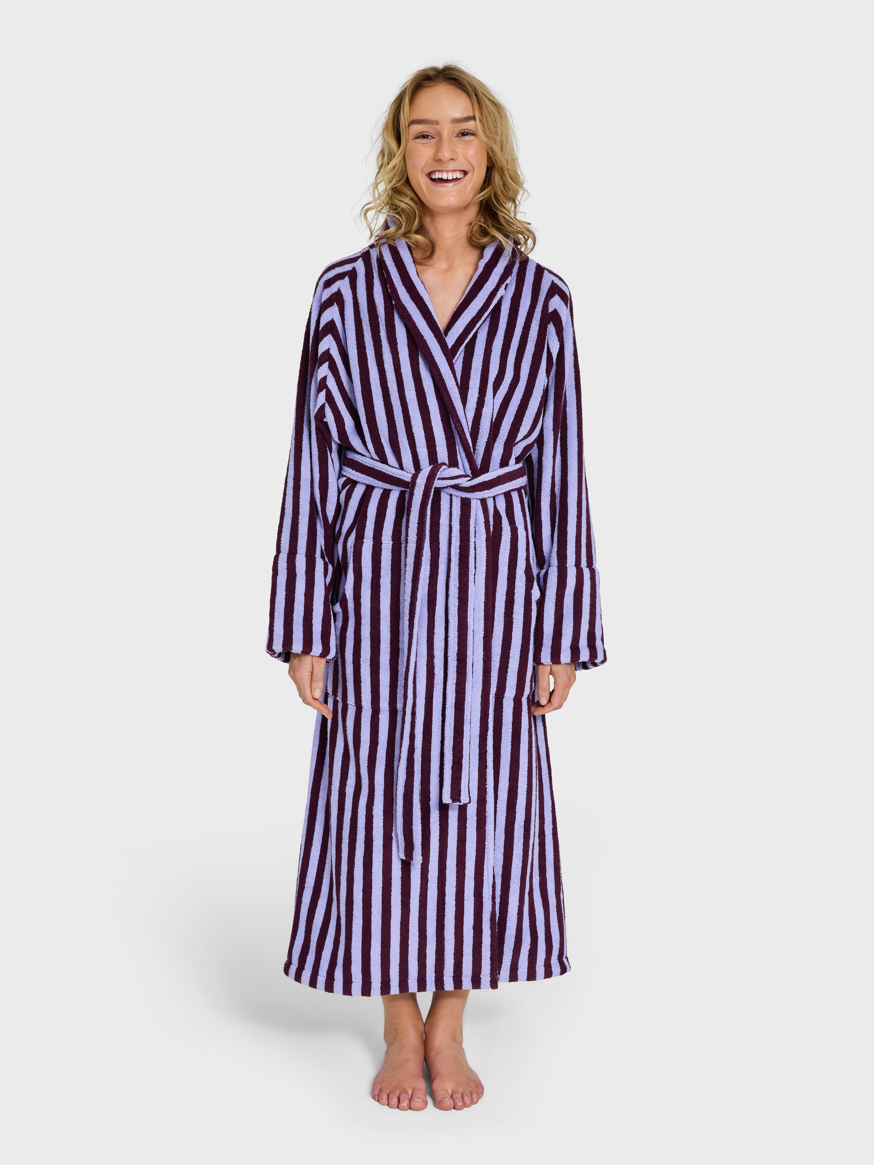 Naram Bathrobe, wine & lavender blue