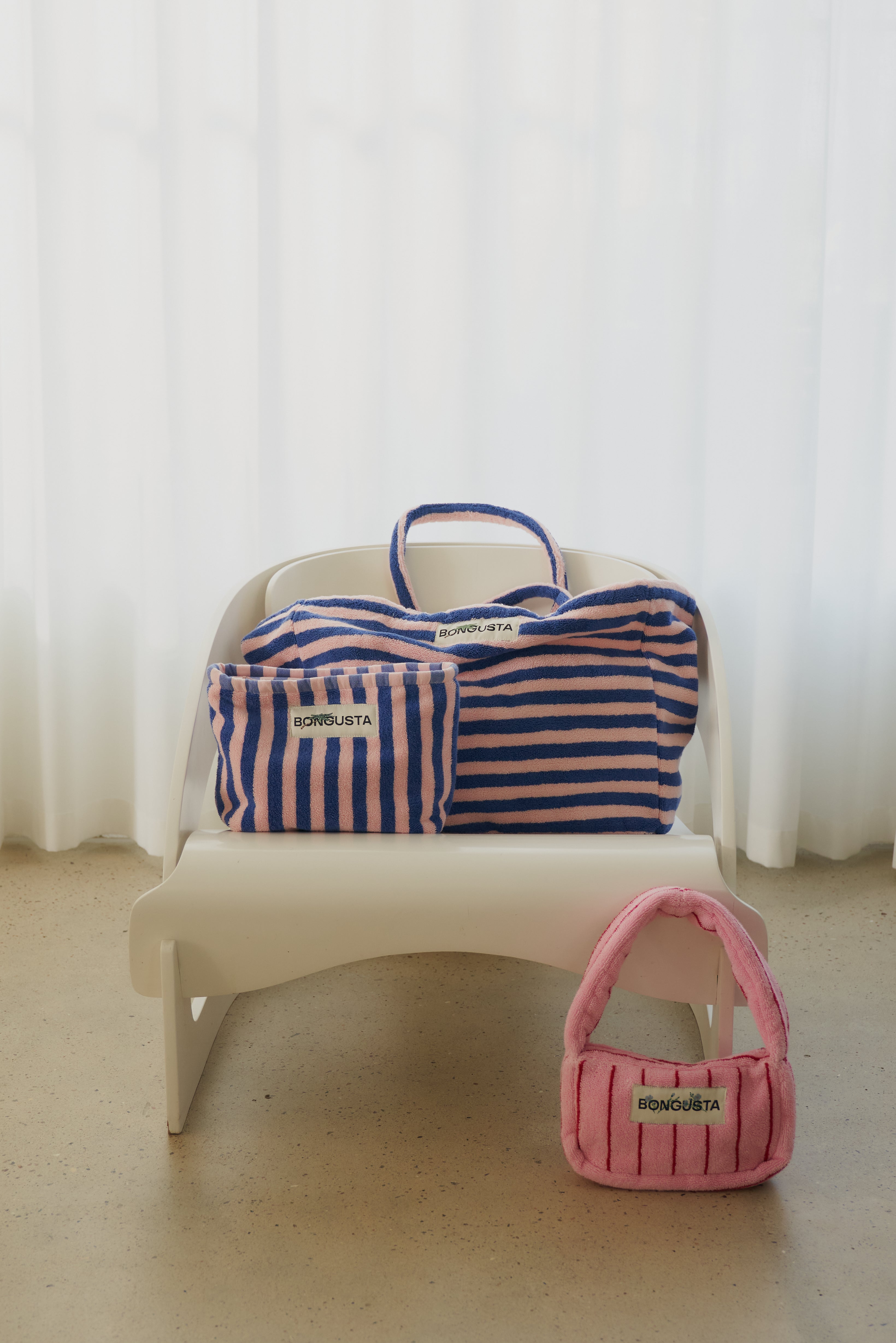 Naram Toiletry Bag, dazzling blue & rose