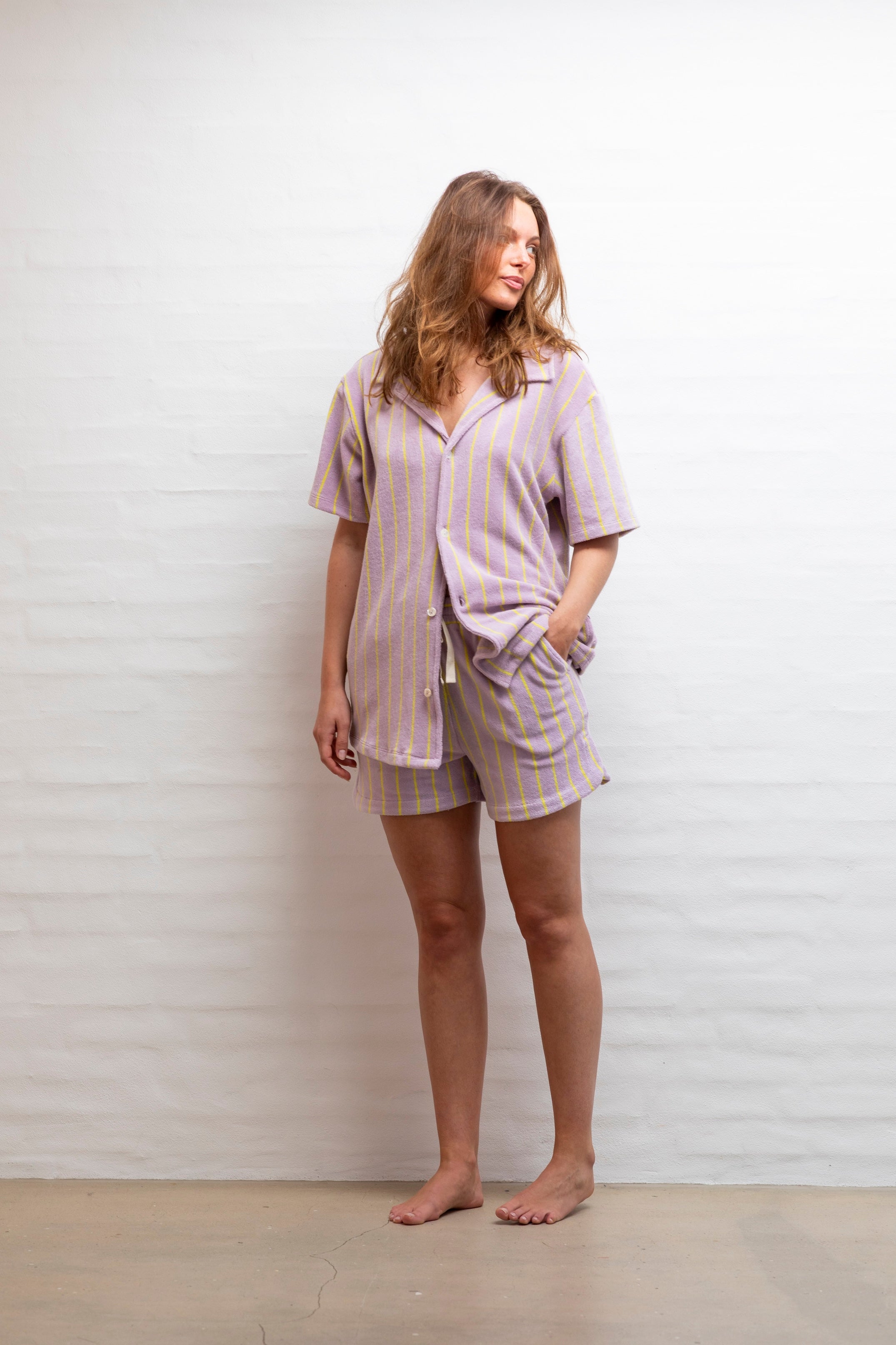 Naram Gym Shorts, lilac & neon yellow