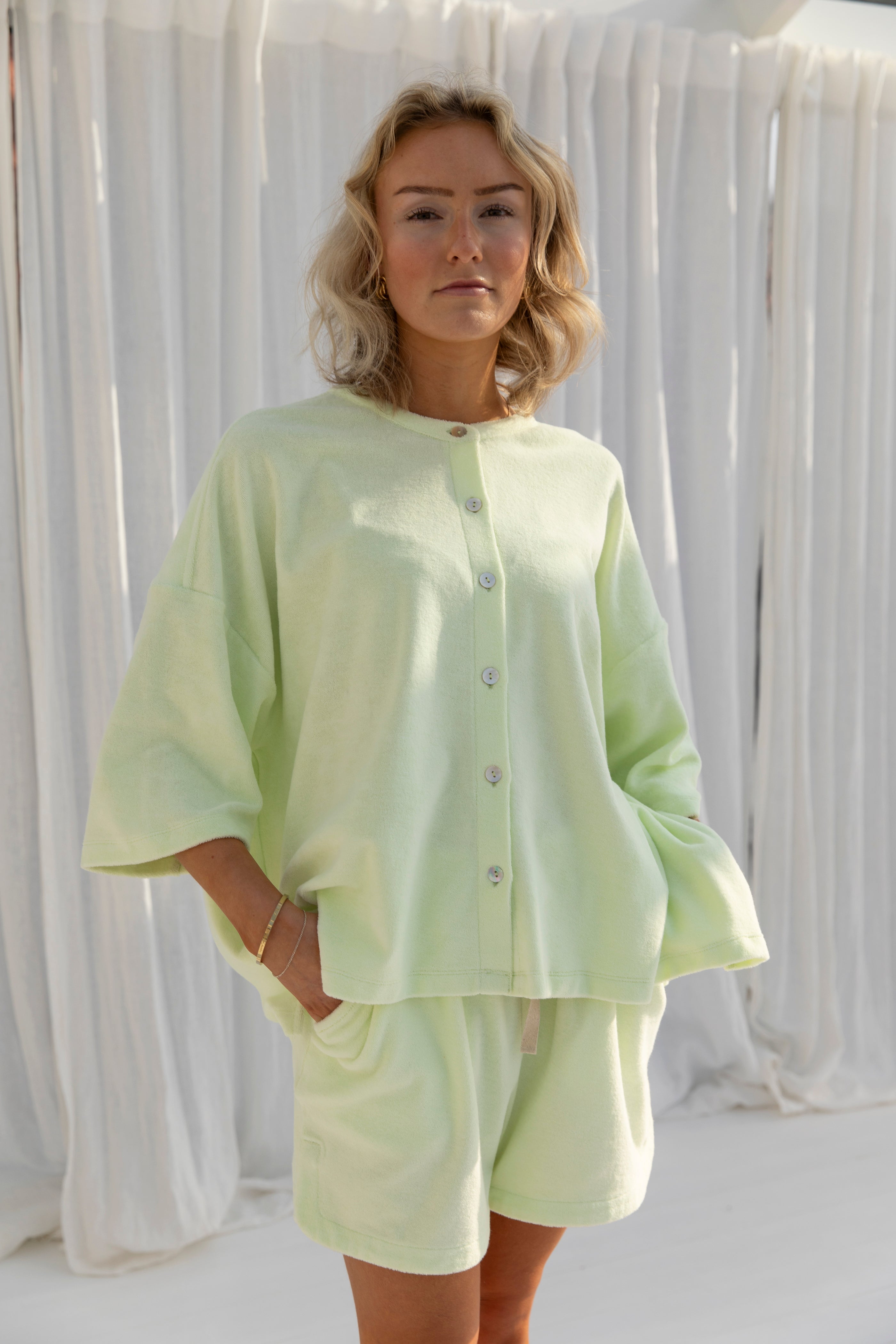 Naram Shorts, lemon sorbet